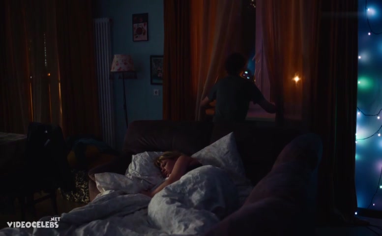 Valentina Mazunina Sexy Scene in Operatsiya Kholodno