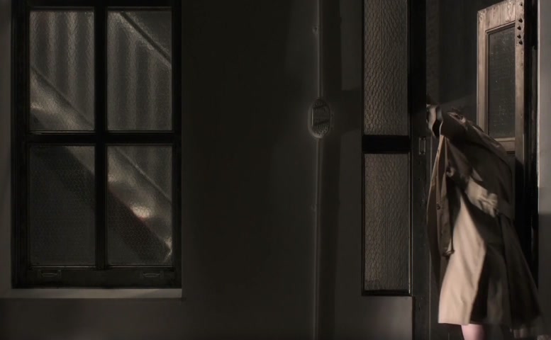 Elle Fanning Breasts, Underwear Scene in A Rainy Day In New York