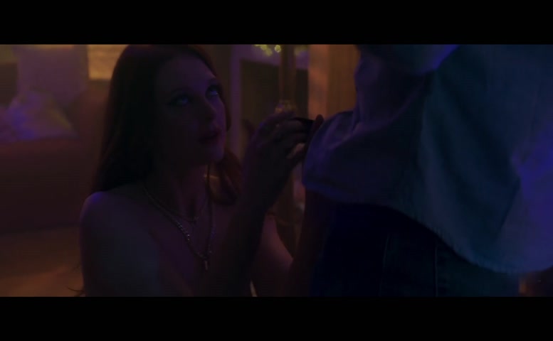 Sian Altman Butt, Breasts Scene in Graphic Designs