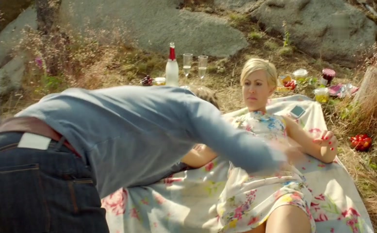 Wolke Hegenbarth Underwear Scene in Alles Klara