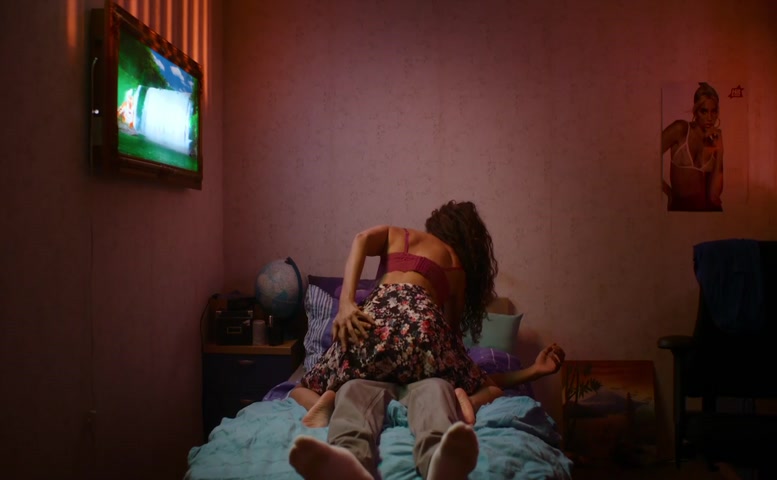 Tara Hetharia Breasts, Underwear Scene in Follow De Soa