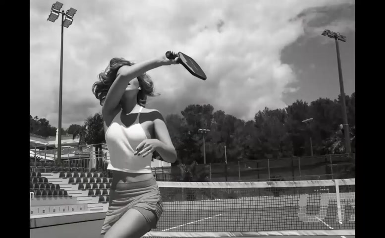 Emma Watson Sexy Scene in Emma Watson The Hollywood Authentic, September 2025