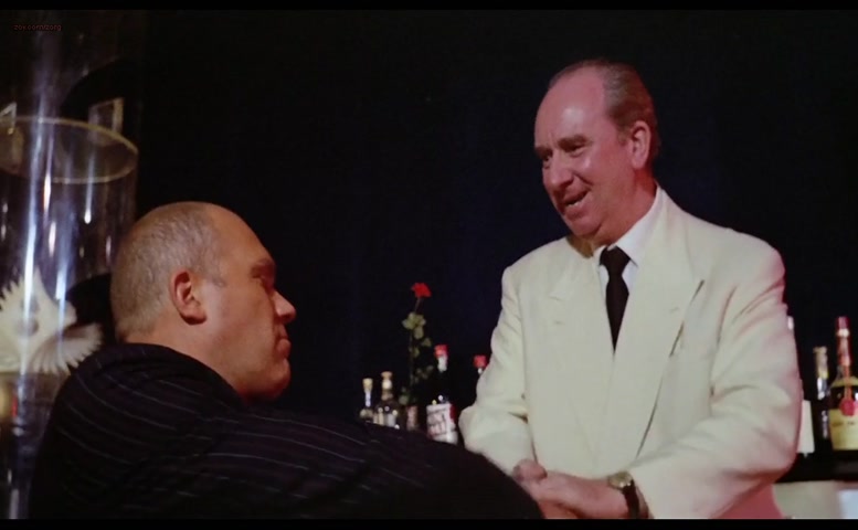 Barbara Bouchet Underwear Scene in Milano Calibro 9