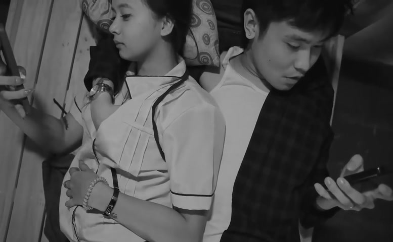 Ava Velasquez Sexy Scene in L3: Lipad