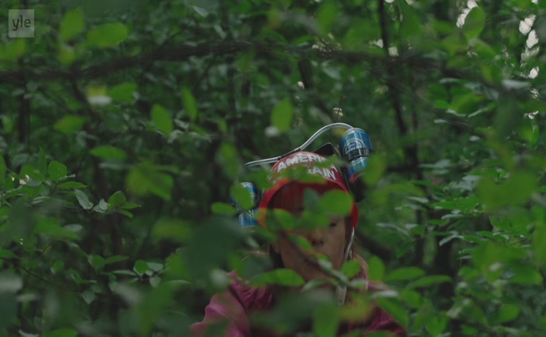 Anna Airola Sexy Scene in Aikuiset