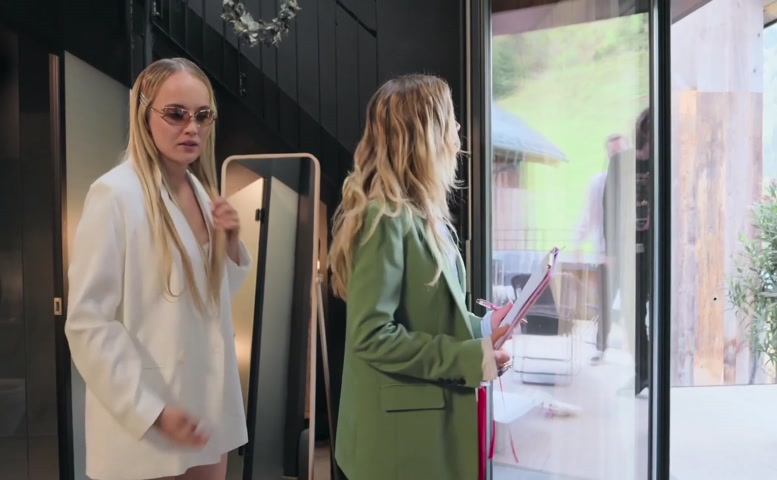 Luise Von Finckh Breasts, Underwear Scene in Die Hochzeit