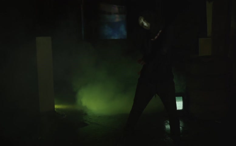 Unknown Breasts, Bikini Scene in The Tins Let It Go