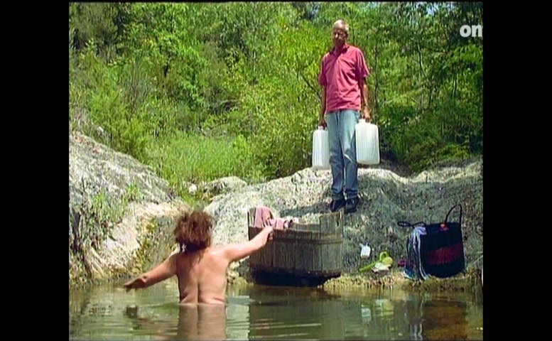 Cornelia Niemann Butt Scene in Ein Haus In Der Toskana