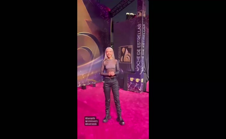 Young Miko Sexy Scene in Premio Lo Nuestro