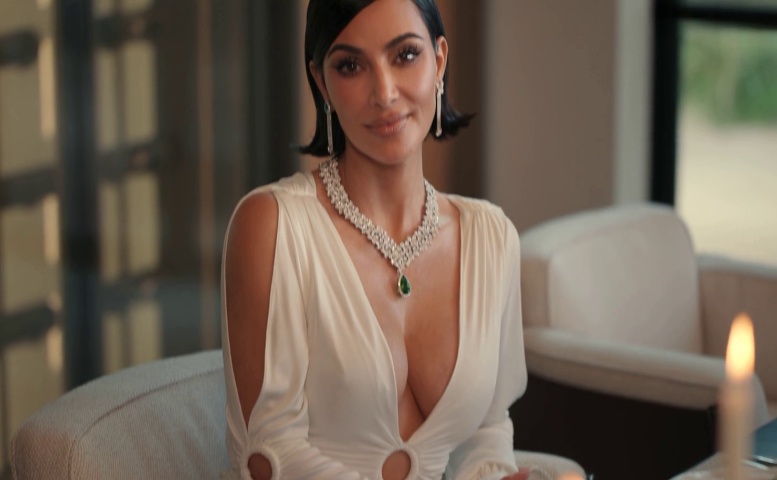 Kim Kardashian West Sexy Scene in All’s Fair